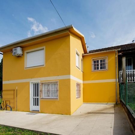Apartamento Duplex Dos Habitaciones Mondariz Exterior photo